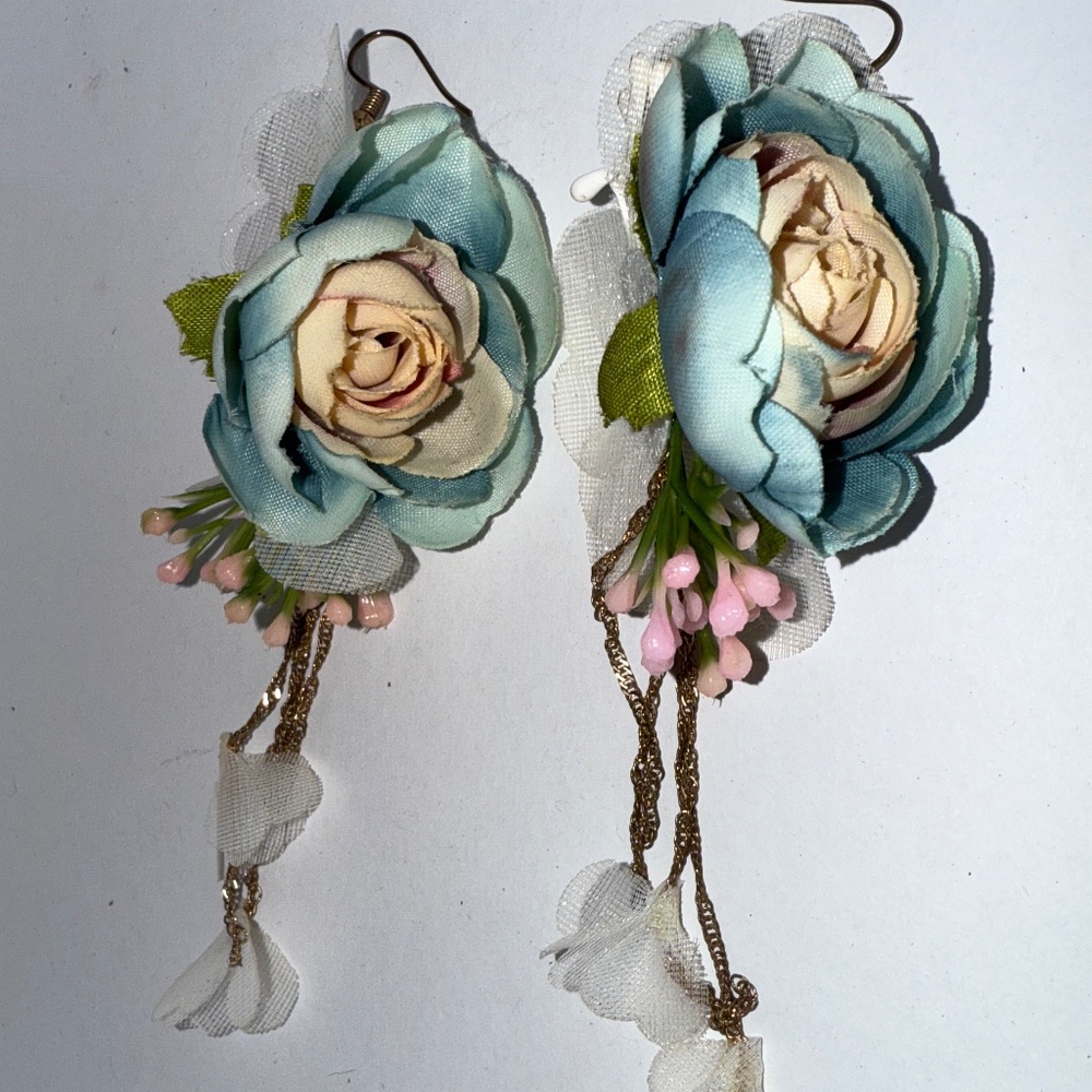 Floral earrings